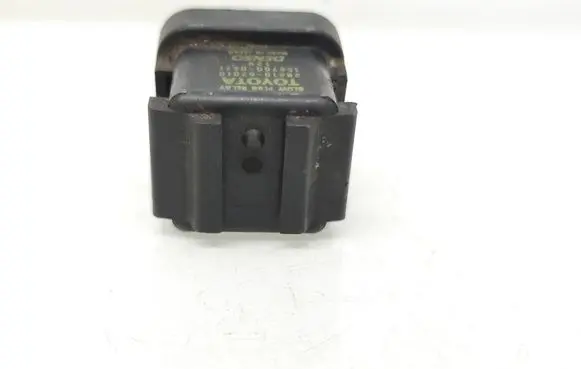 Toyota RAV 4 (XA40) Glow plug pre-heat relay 2861067010 1567000671