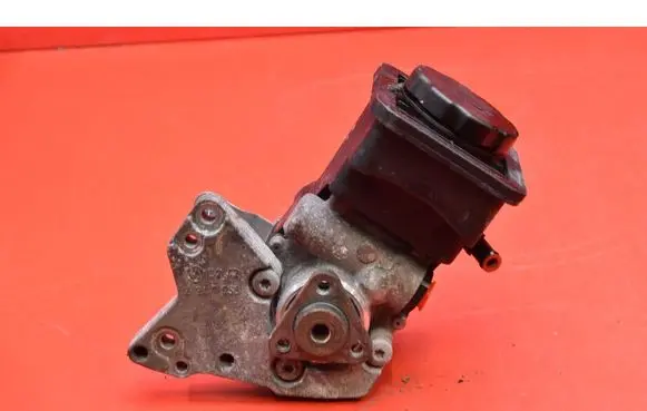 BMW 3 E46 Power steering pump 91208