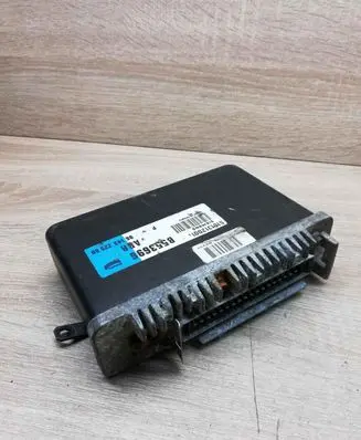 Peugeot 405 Engine control unit/module ECU B553696 S101312001A