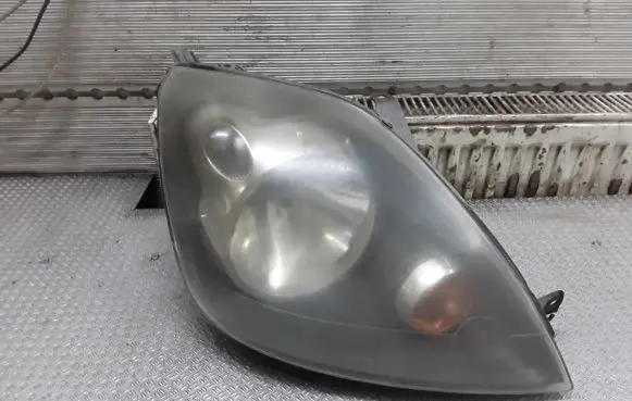 Ford Fiesta Headlight/headlamp 6S6113W029AE 0301224312