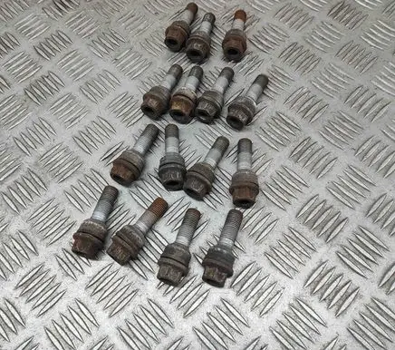 Volkswagen Transporter - Caravelle T6 Nuts/bolts WHT001964A