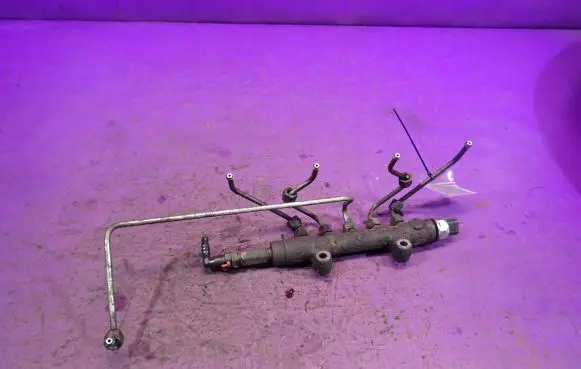 Ford Transit - Tourneo Connect Fuel main line pipe