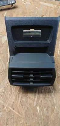 Audi A3 8Y Rear air vent grill 8Y0819203 20210830