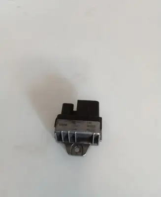 Toyota Verso Glow plug pre-heat relay 0281003115