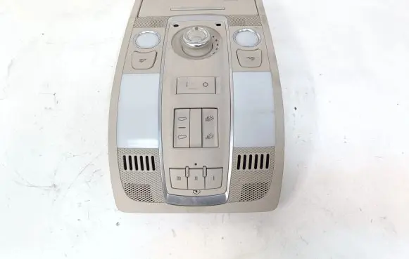 Audi Q7 4L Front seat light 4L0947135R