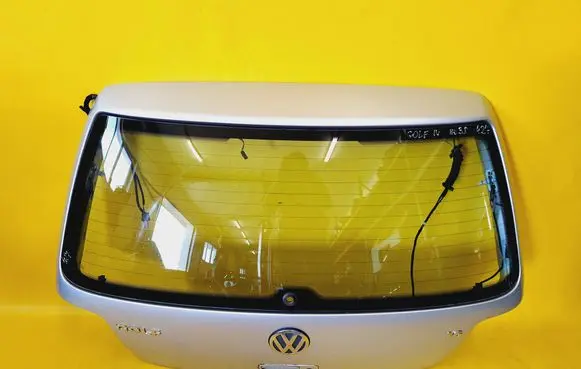 Volkswagen Golf IV Tailgate/trunk/boot lid 
