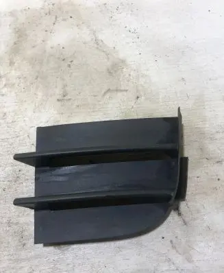Skoda Superb B6 (3T) Front bumper lower grill 3T0853665