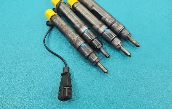 Volkswagen Golf III Fuel injector 028130201J IMPRK1371964