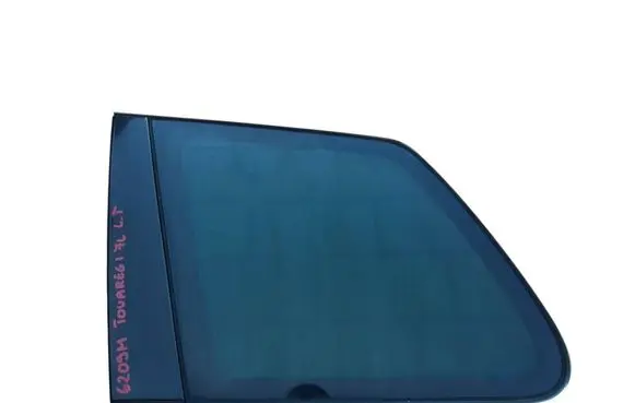 Volkswagen Touareg I Rear side window 7L6845297