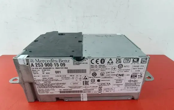 Mercedes-Benz GLC C253 Radio/GPS head unit trim A2539001509