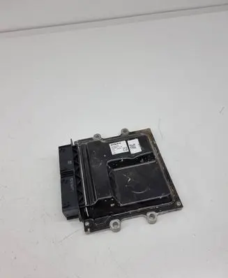 Volvo S90, V90 Engine control unit/module 32242005