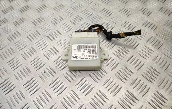 Mercedes-Benz E W212 Parking PDC control unit/module A2129003704 A2129011500 A2129023202
