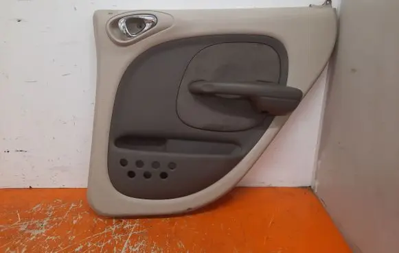 Chevrolet PT Cruiser Door card panel trim set 