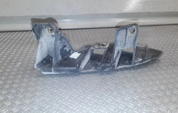 Seat Leon (1P) Rear bumper mounting bracket 1P0807377