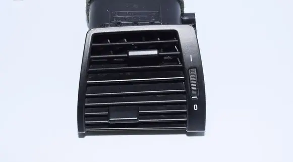 BMW X5 E53 Dashboard side air vent grill/cover trim 8402215
