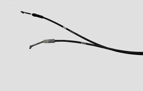 Hyundai Trajet Rear door lock