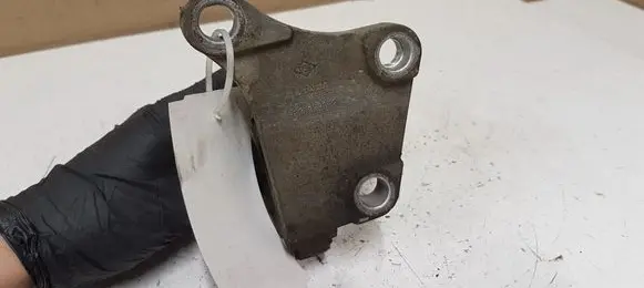 Renault Laguna III Driveshaft support bearing bracket 8200373073