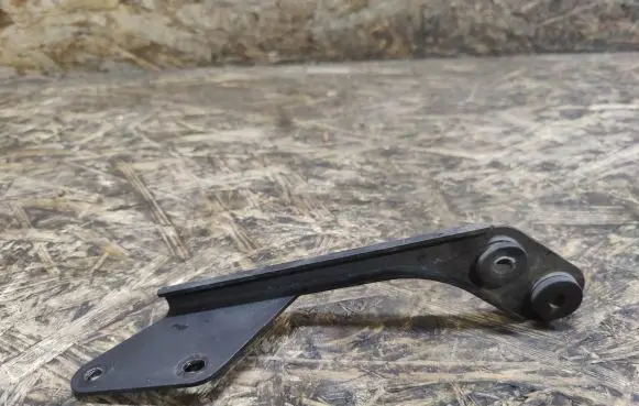 Mercedes-Benz S AMG W220 Radiator support slam panel bracket 