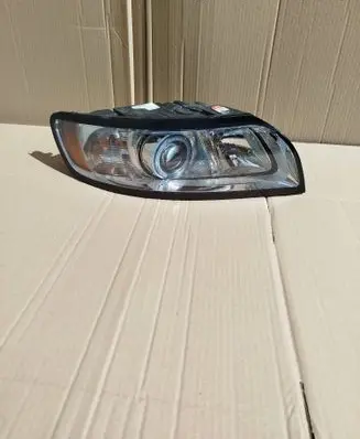 Volvo V50 Headlight/headlamp 31299614 1307022811