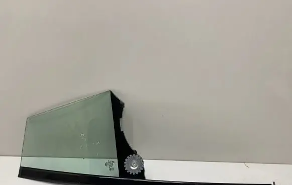BMW 5 GT F07 Rear side window
