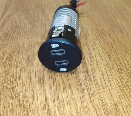 Porsche Macan (95B) USB socket connector 95B035252G