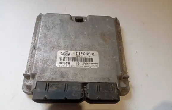 Volkswagen Golf IV Engine control unit/module 038906019AM 0281010091