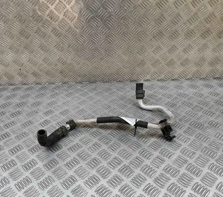 Engine coolant pipe/hose