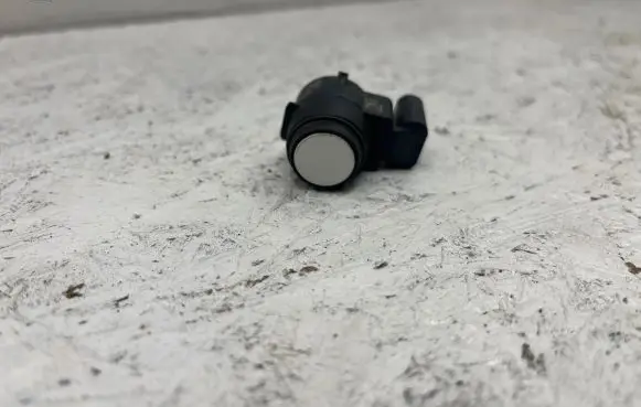 BMW 1 E81 E87 Parking PDC sensor 6935598 0263003296