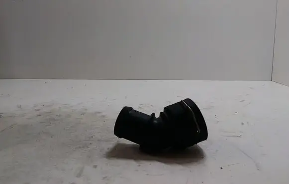 Volkswagen PASSAT B5.5 Engine coolant pipe/hose 1J0121619