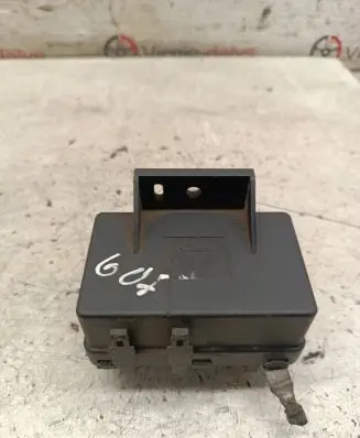 Peugeot 607 Glow plug pre-heat relay 9628756080 73507712