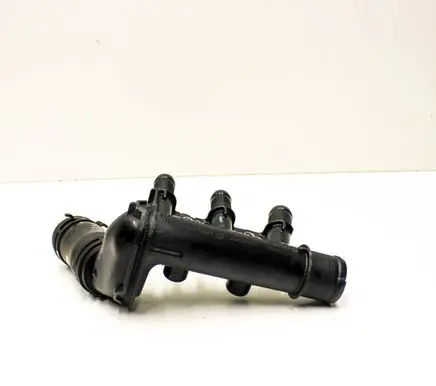 Renault Austral Engine coolant pipe/hose 210471383R