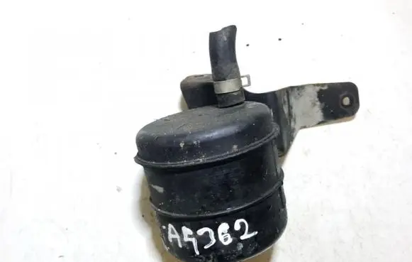 Vacuum air tank