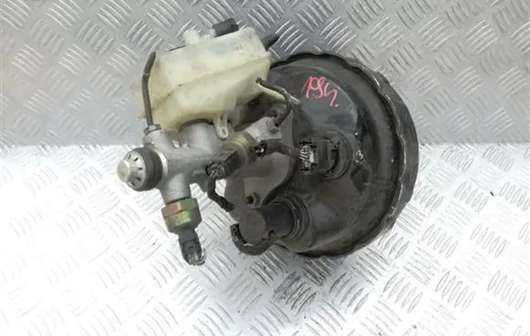 Mercedes-Benz C W203 Brake booster A0054300230