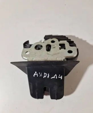 Audi A4 S4 B8 8K Tailgate/trunk/boot lock/catch/latch