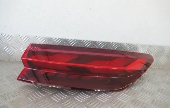 Audi e-tron Rear/tail lights 89D945092 L394815