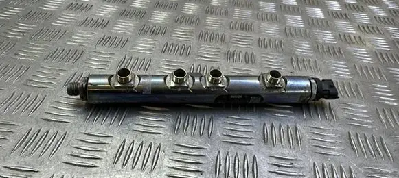 Jaguar XF X250 Fuel main line pipe CK5Q9D280BB 0445216048
