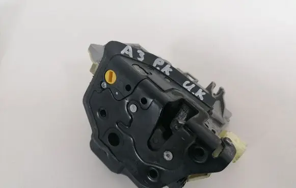 Audi A3 S3 A3 Sportback 8P Front door lock 4F2837015