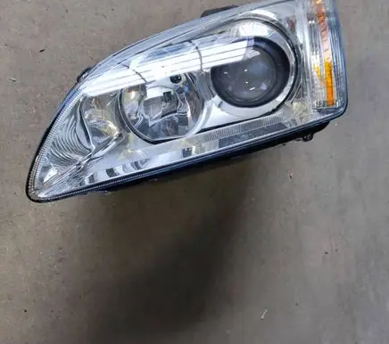 Ford Focus Headlight/headlamp 1480990 1456967 1385257
