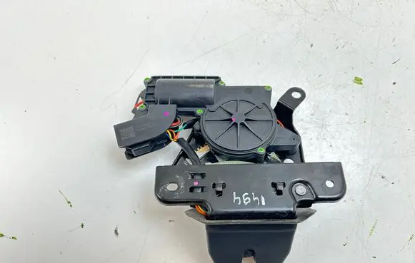 Tesla Model 3 Tailgate/trunk/boot lock/catch/latch 150060400B
