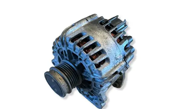 Skoda Octavia Mk3 (5E) Generator/alternator 04E903015G 323009858 2740482A