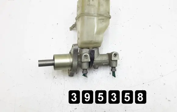 Master brake cylinder