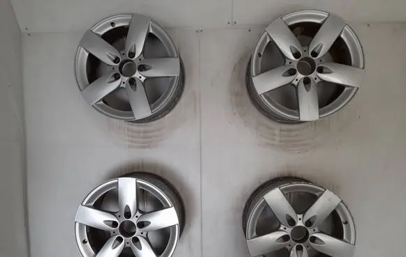 Mercedes-Benz SLK R171 R16 alloy rim 1714010102