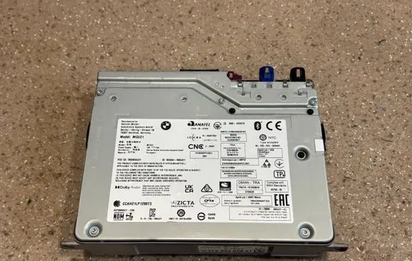 BMW iX Head unit multimedia control 5A540A8