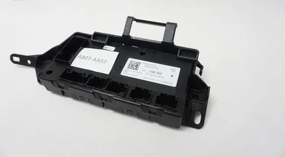Volkswagen Golf VIII Air conditioner control unit module 5wa907007Q