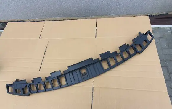 Renault Clio III Front bumper support beam