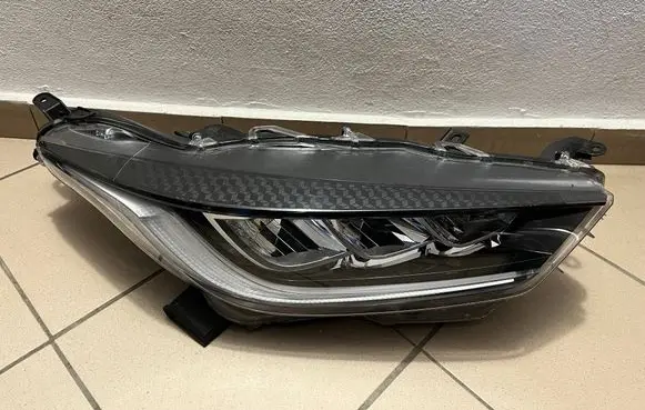 Toyota Yaris XP210 Headlight/headlamp YARISIV4LED