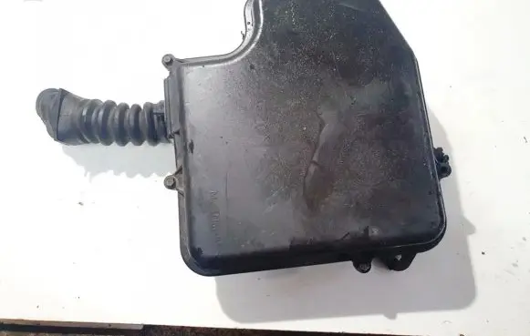 Volkswagen Touran I Fuse box set