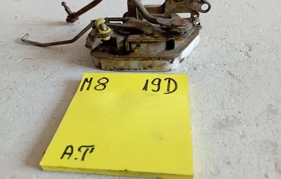 Daewoo Tico Front door lock 659898998