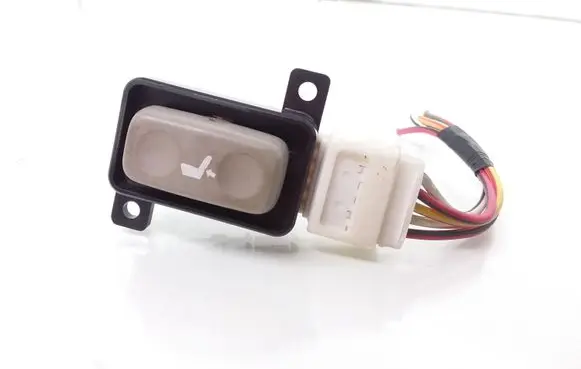 Toyota Avensis T250 Seat control switch 182850