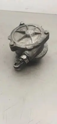 BMW 5 E39 Vacuum pump 2249939